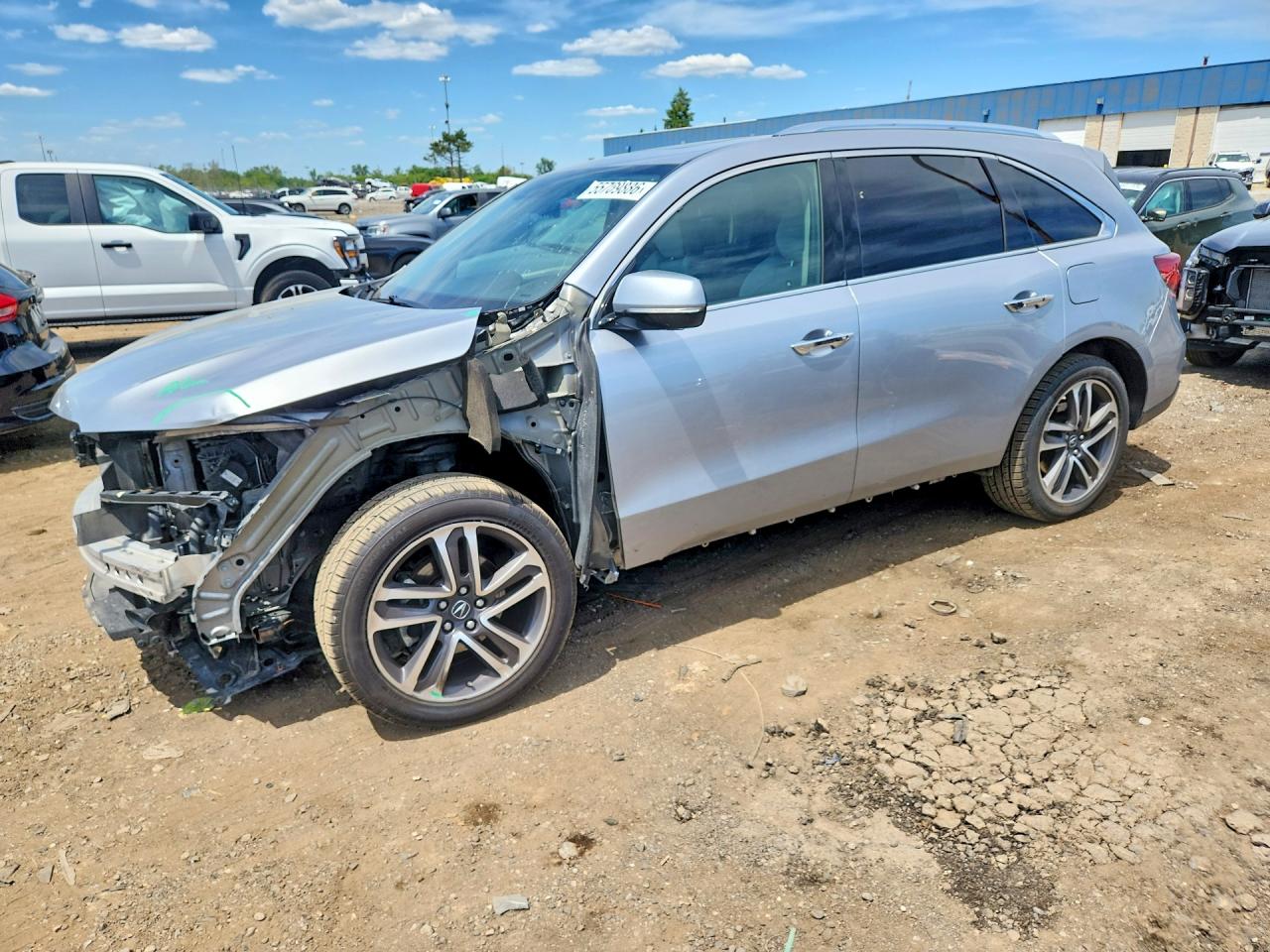 Salvage Acura MDX Image