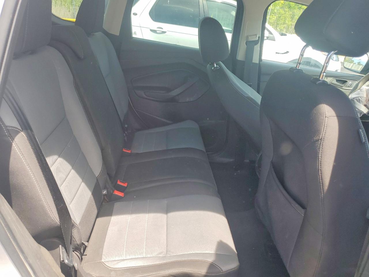 Ford Escape S