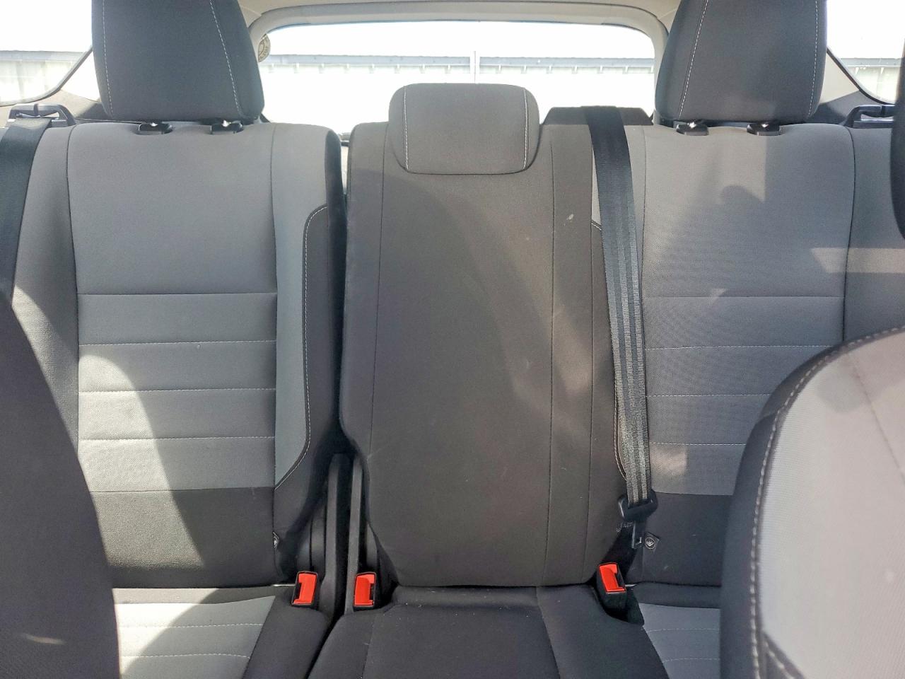 Ford Escape S