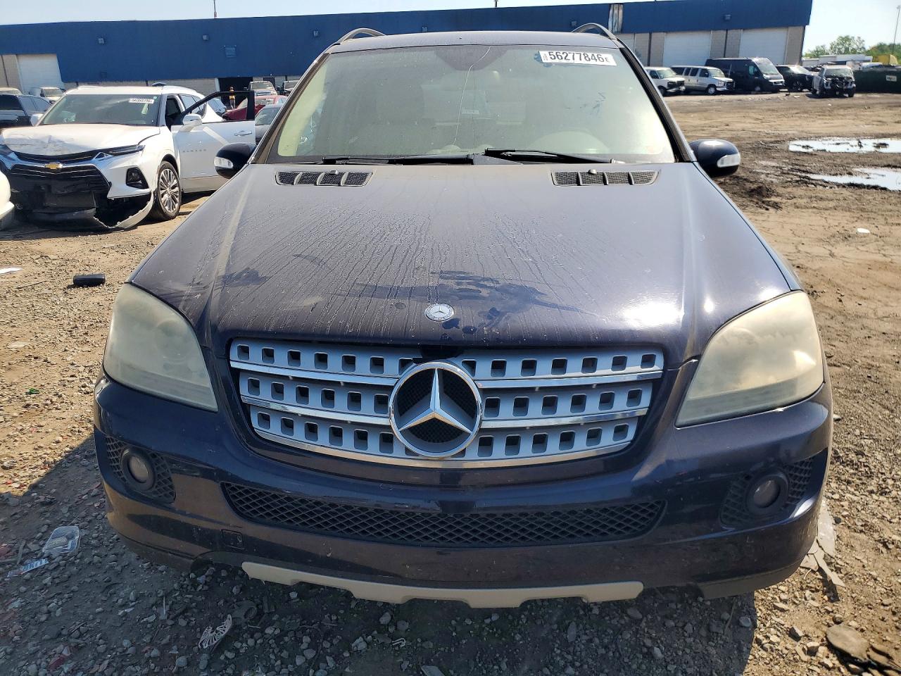 Mercedes-Benz M-Class 350