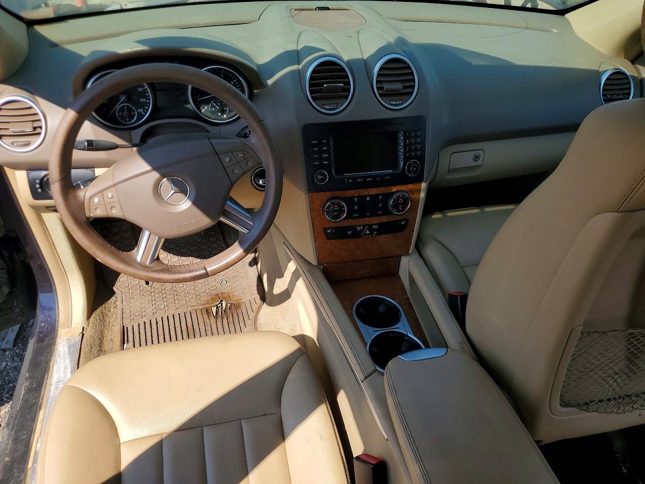 Mercedes-Benz M-Class 350