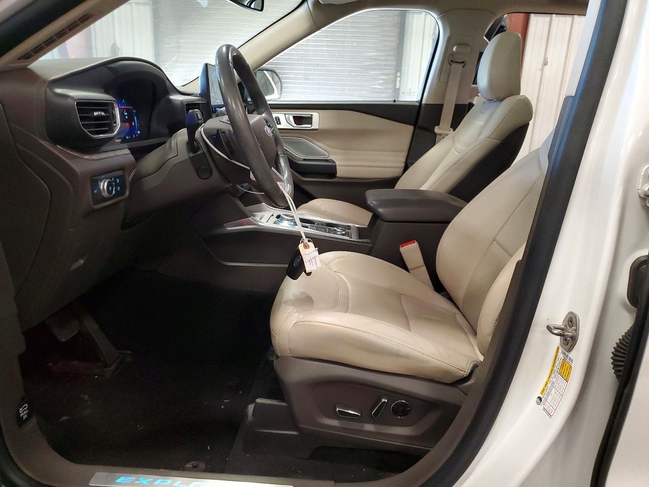 Ford Explorer Platinum