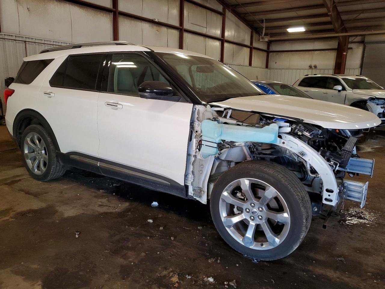 Ford Explorer Platinum