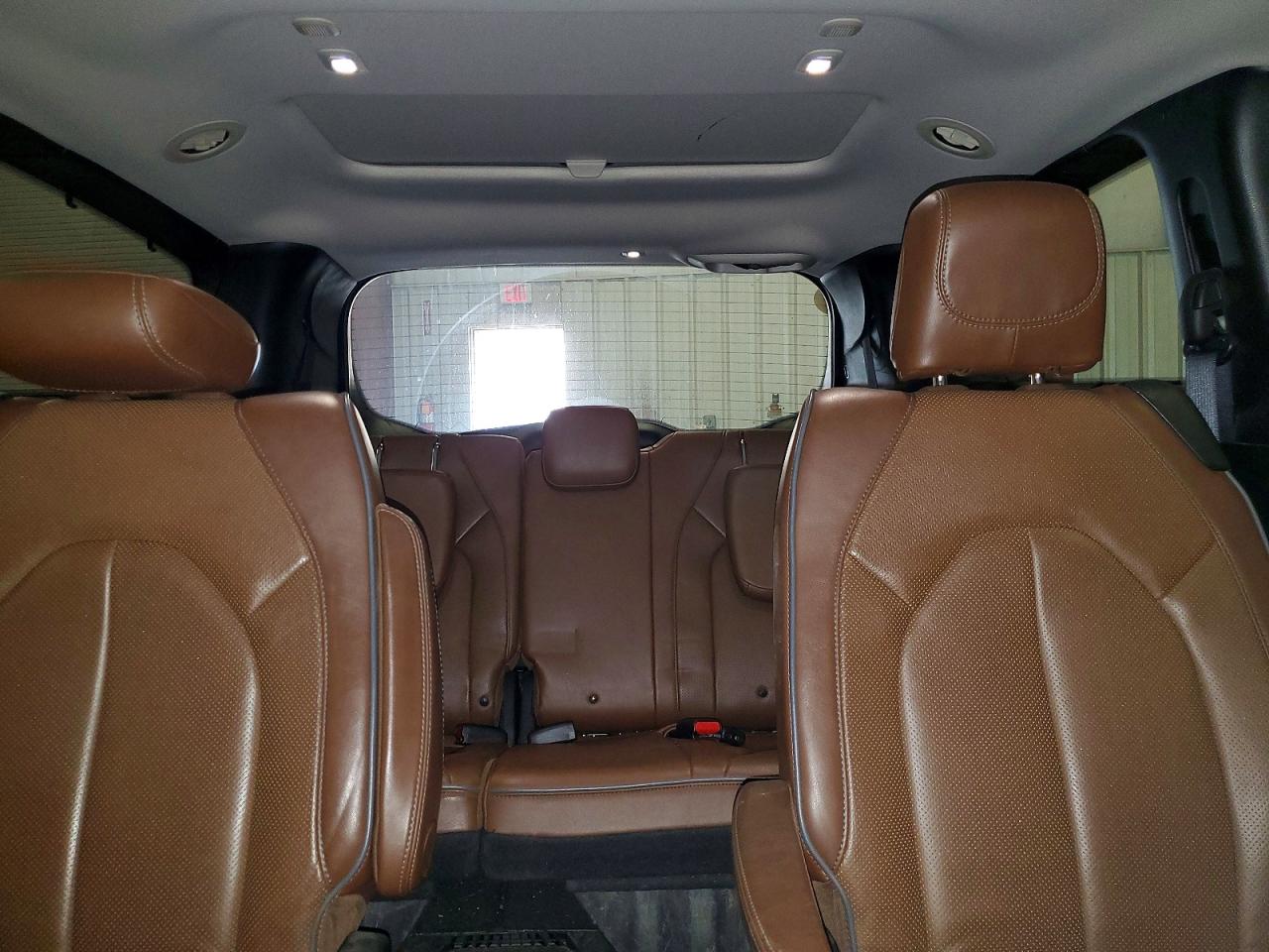 Chrysler Pacifica Limited