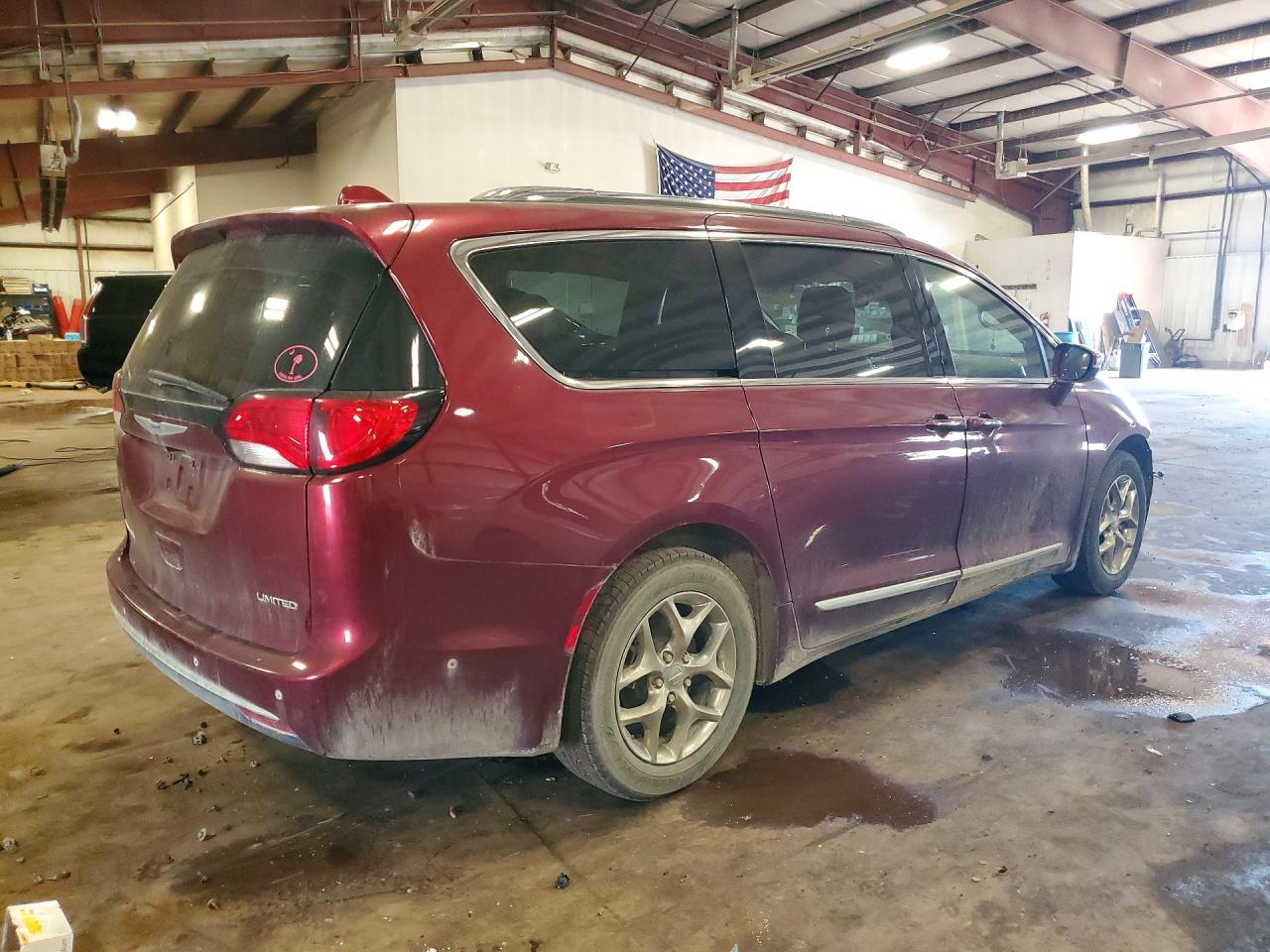 Chrysler Pacifica Limited