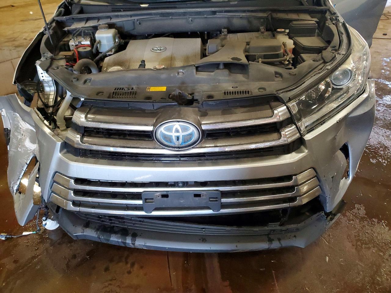 Toyota Highlander Limited Platinum