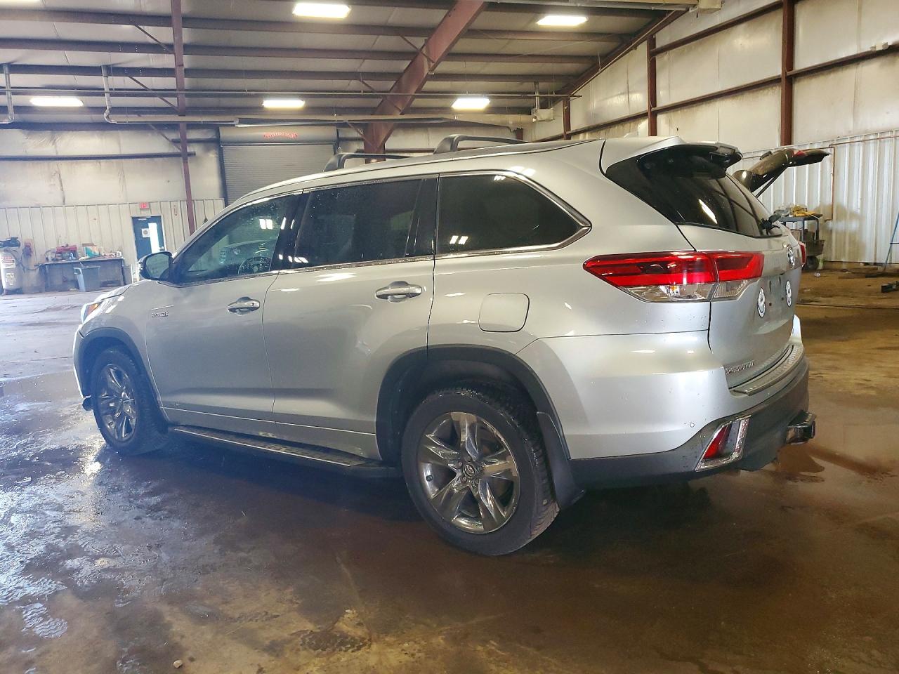 Toyota Highlander Limited Platinum