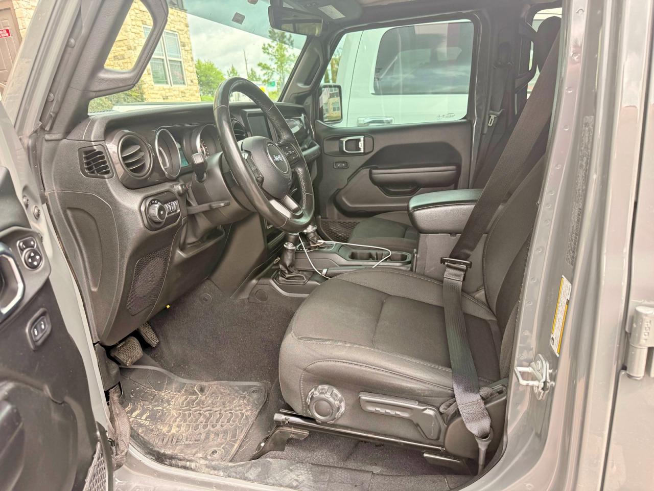 Jeep Wrangler Sport