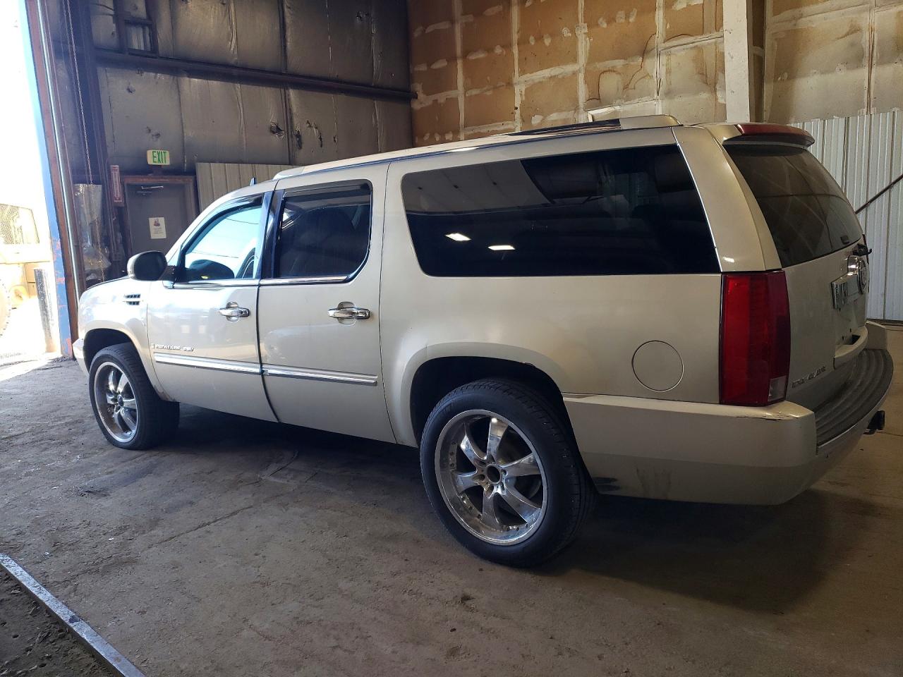 Cadillac Escalade Esv