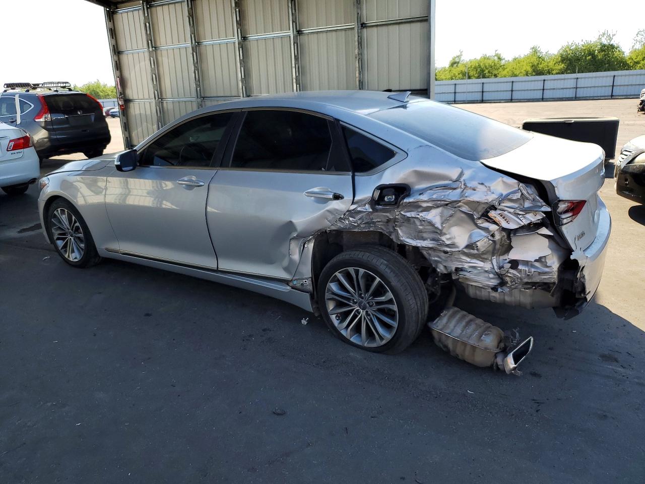 Hyundai Genesis 3.8l