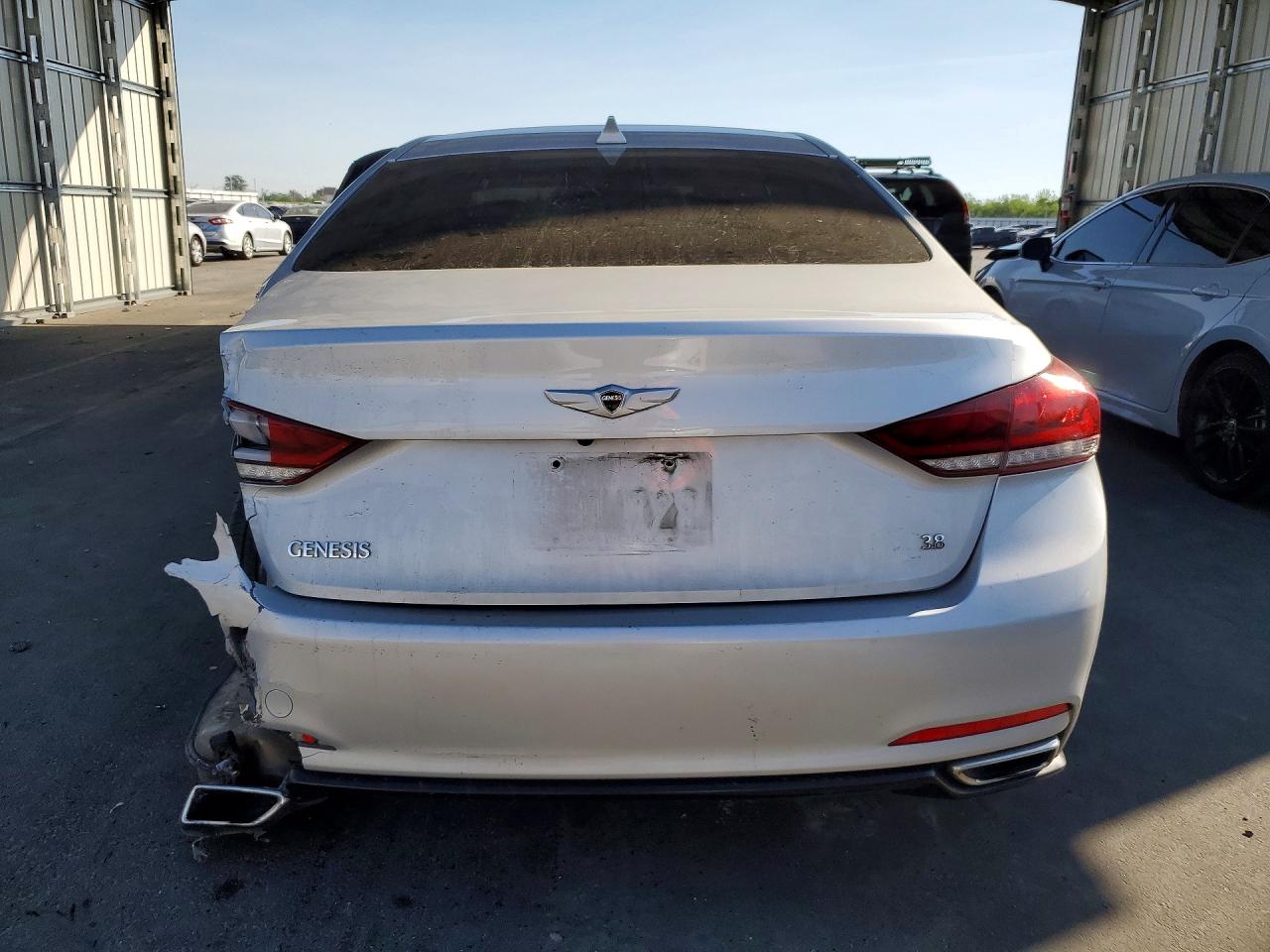 Hyundai Genesis 3.8l