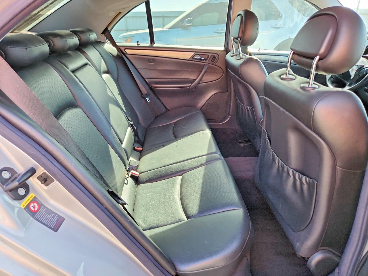 Mercedes-Benz C-Class 230k Sport Sedan
