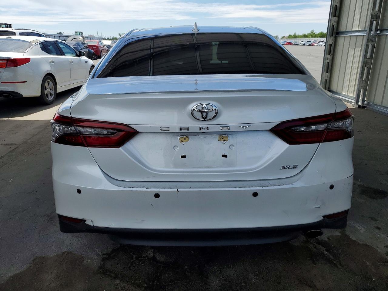 Toyota Camry Xle