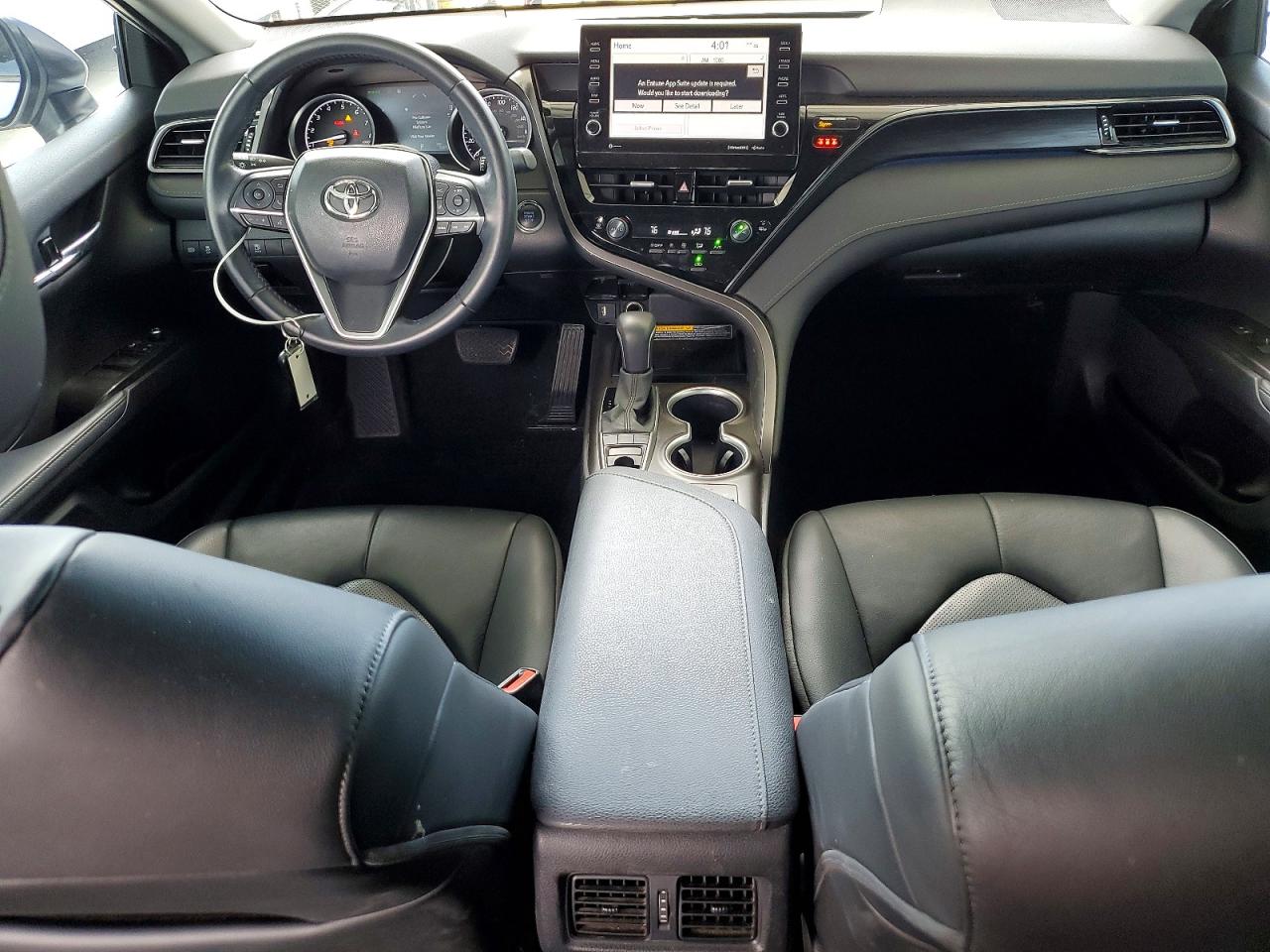 Toyota Camry Xle