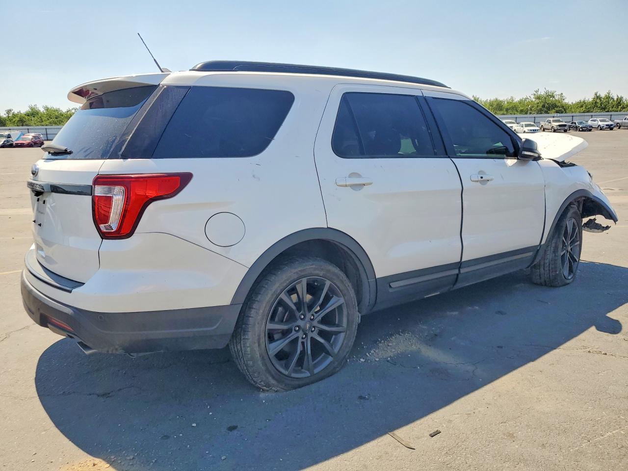 Ford Explorer Xlt