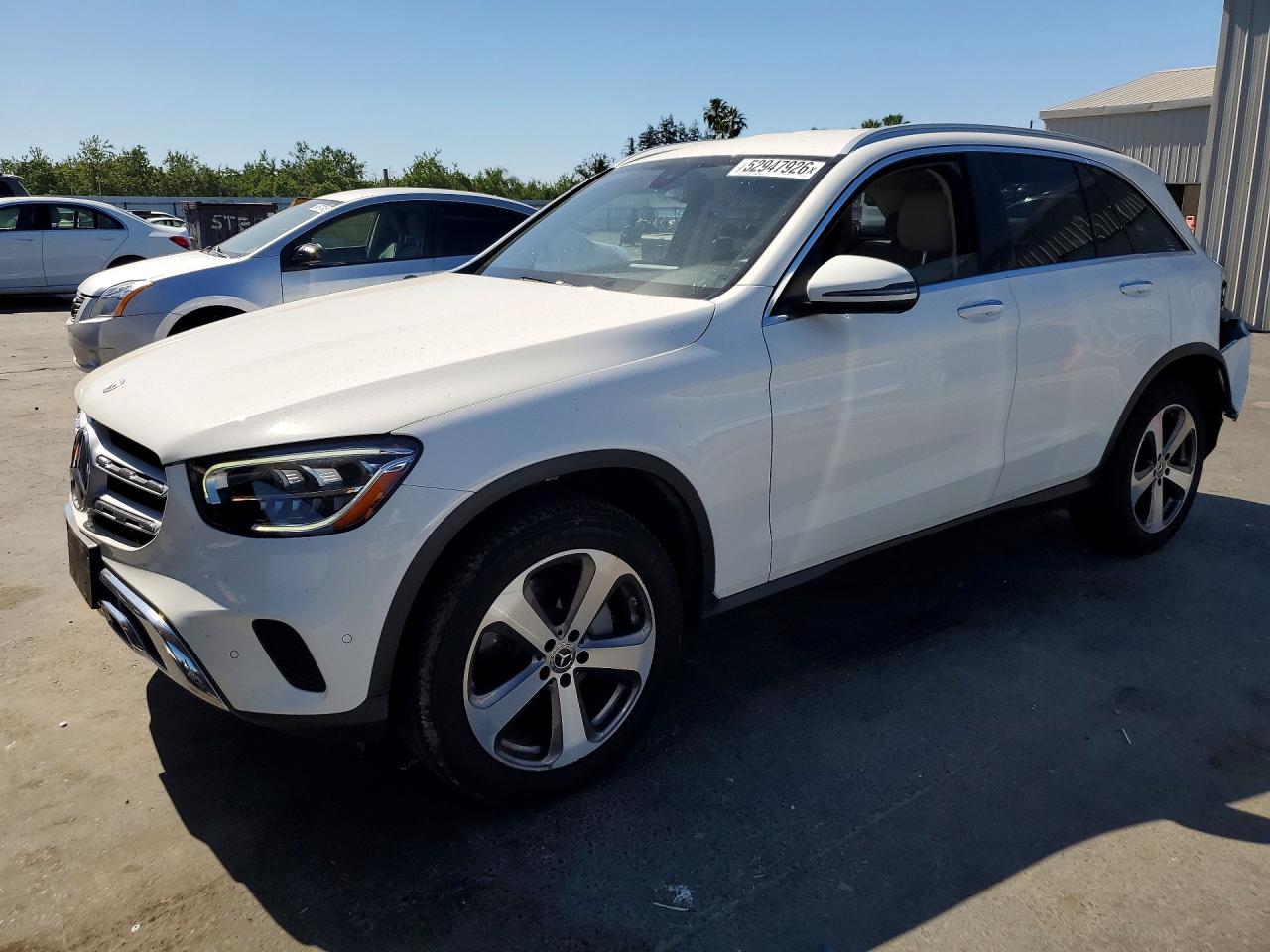 Salvage Mercedes-Benz GLC Image