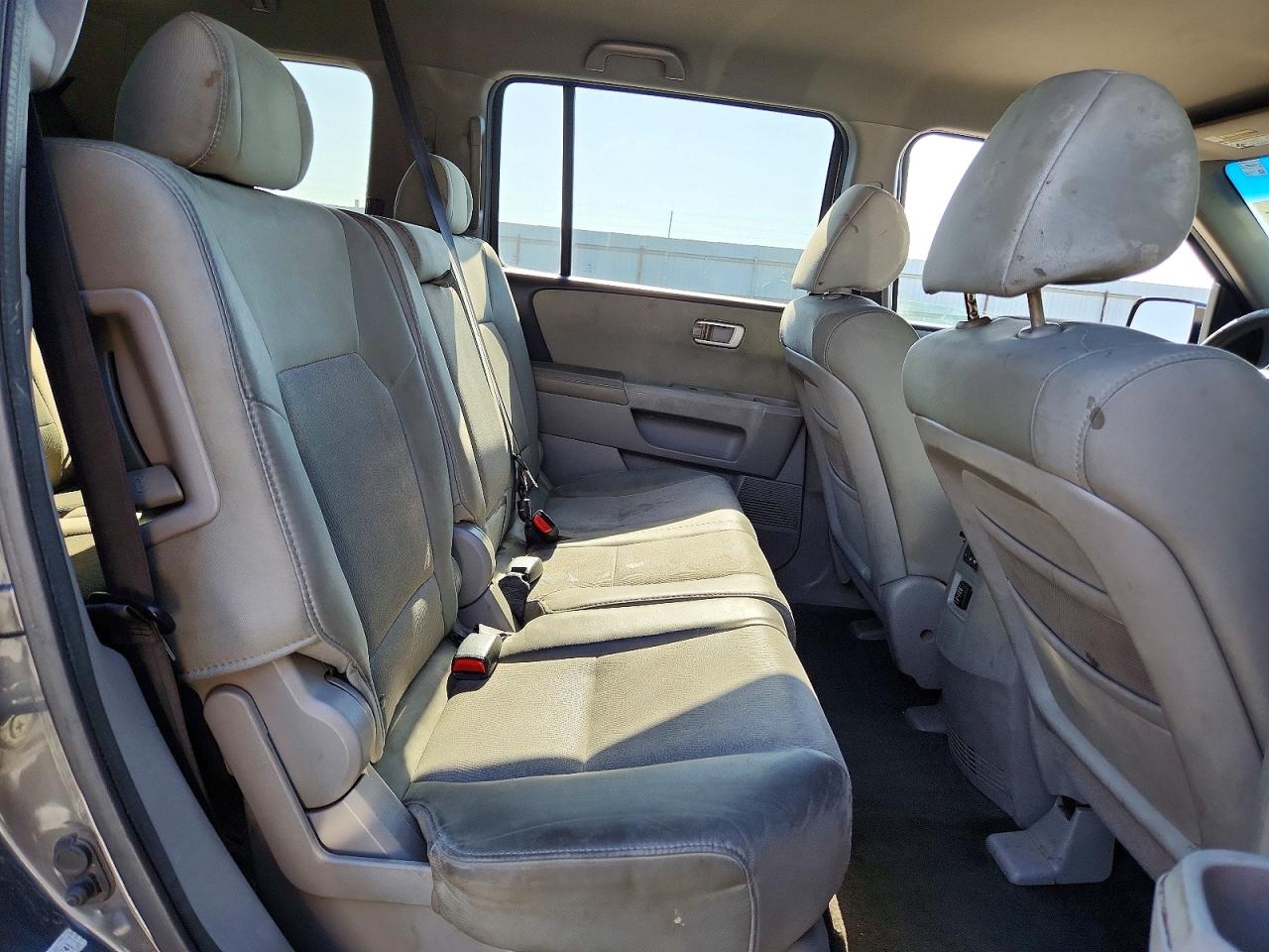 Honda Pilot Lx