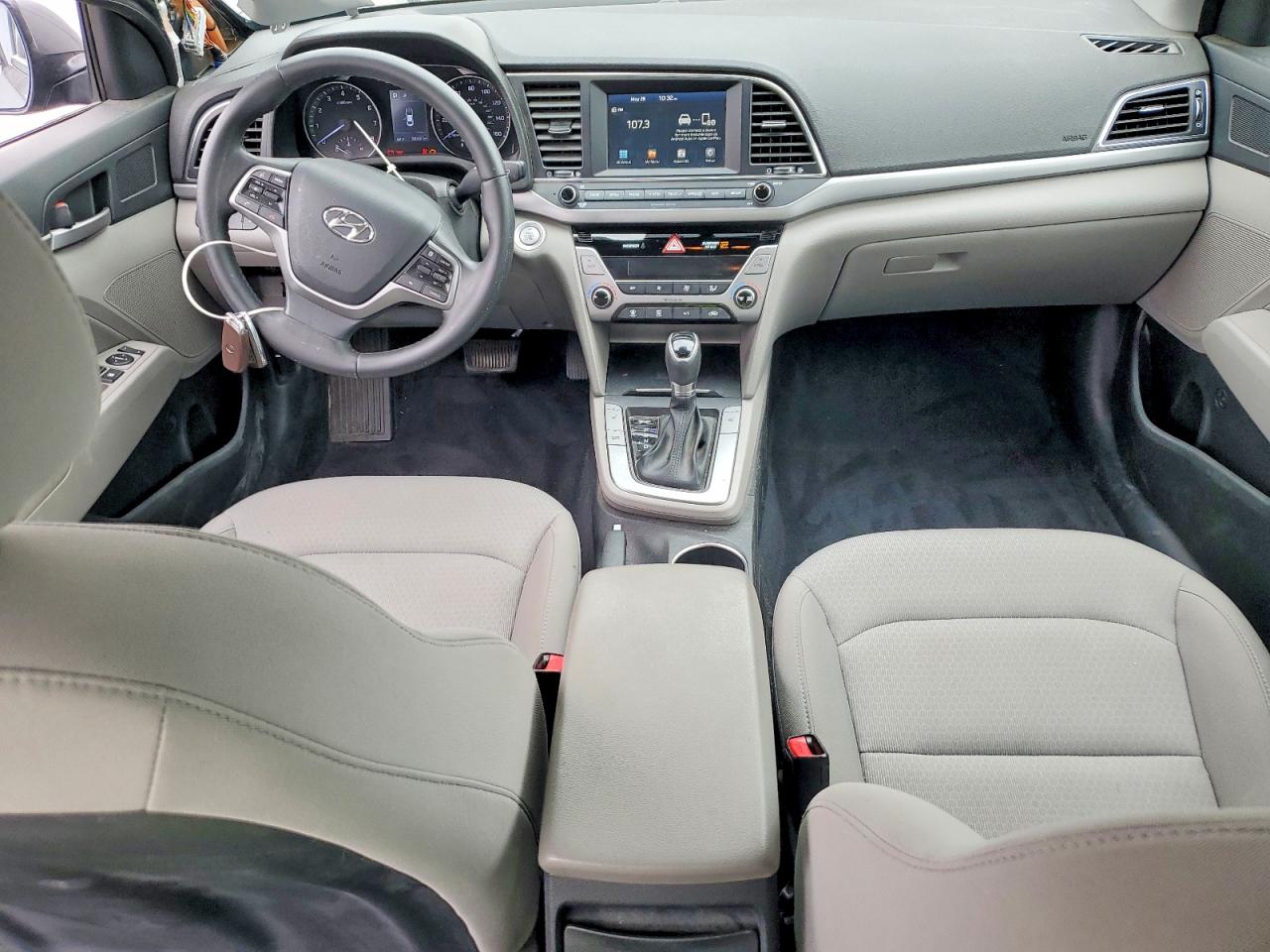 Hyundai ELANTRA Value Edition