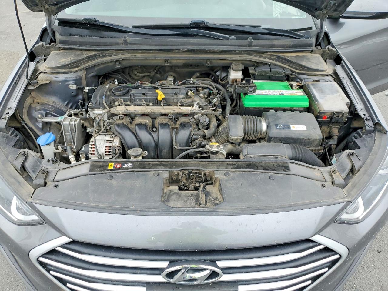 Hyundai ELANTRA Value Edition