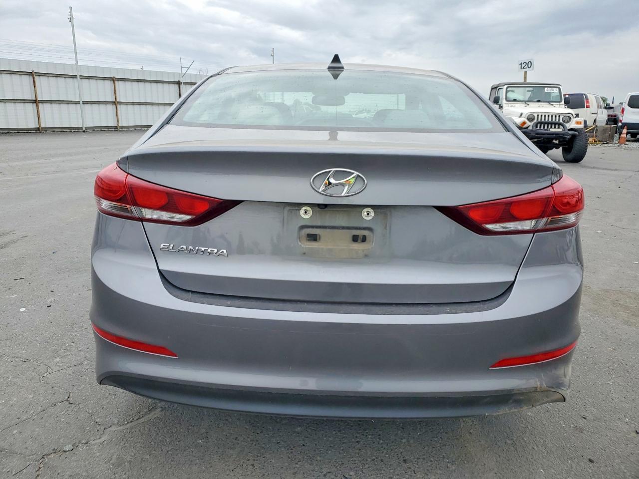 Hyundai ELANTRA Value Edition