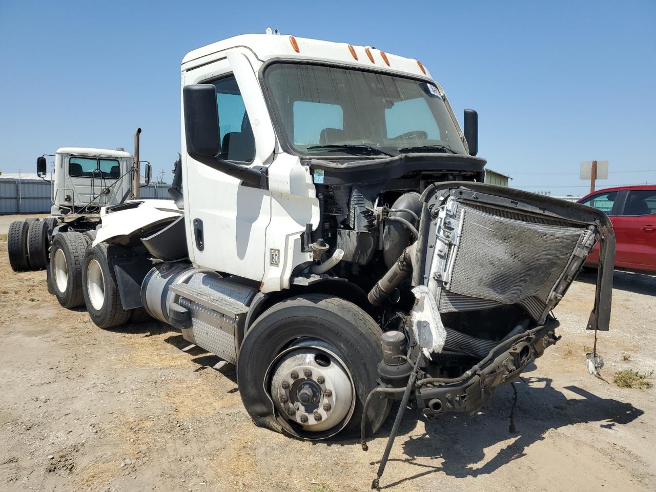 Salvage Freightliner Cascadia 1 Image