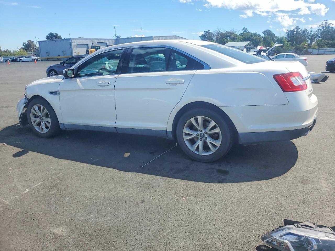 Ford Taurus Sel