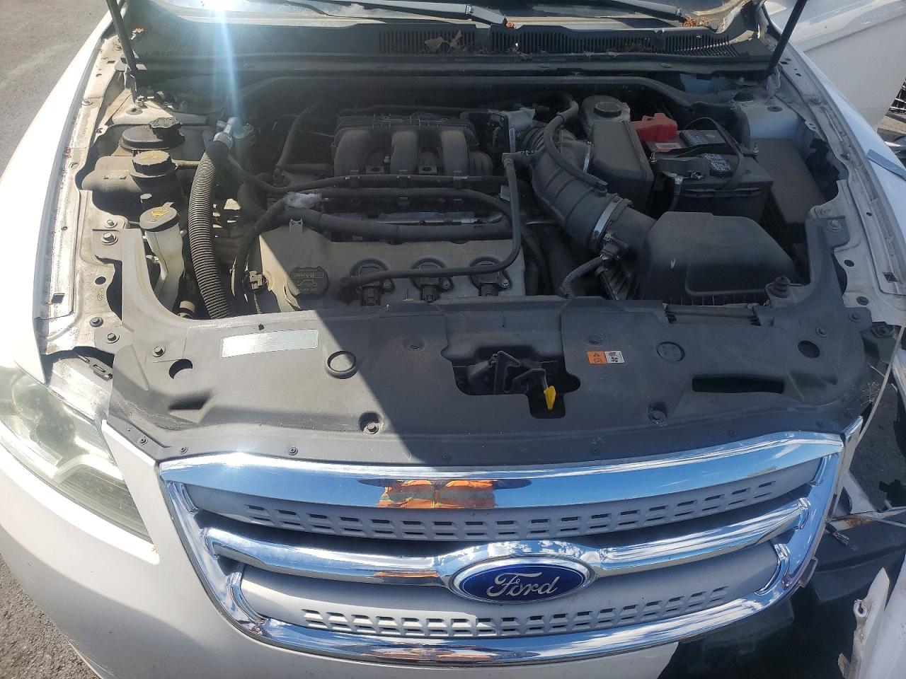 Ford Taurus Sel