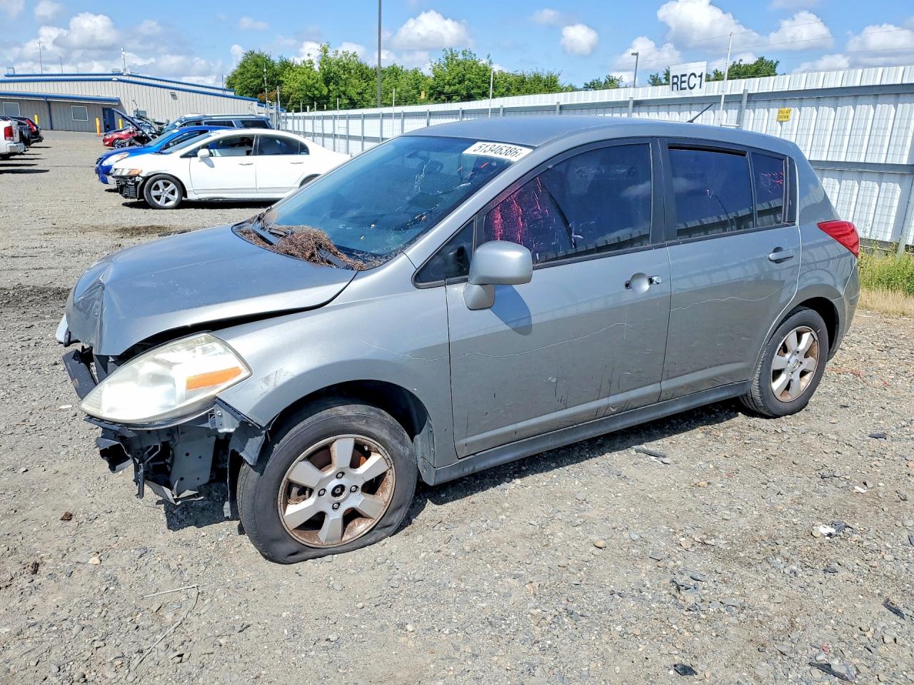 Salvage Nissan Versa Image