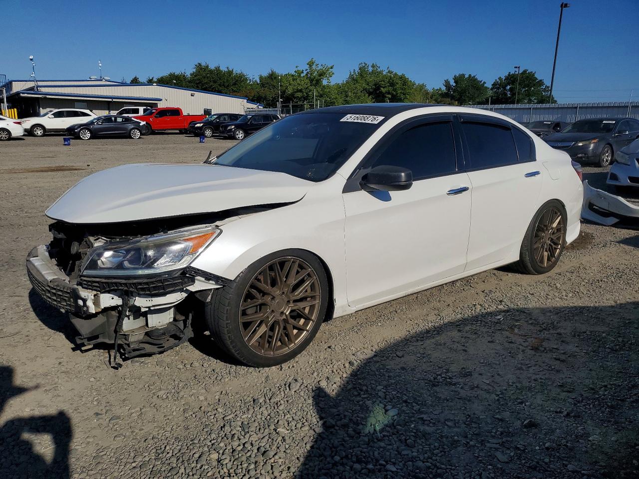 Salvage Honda Accord Image