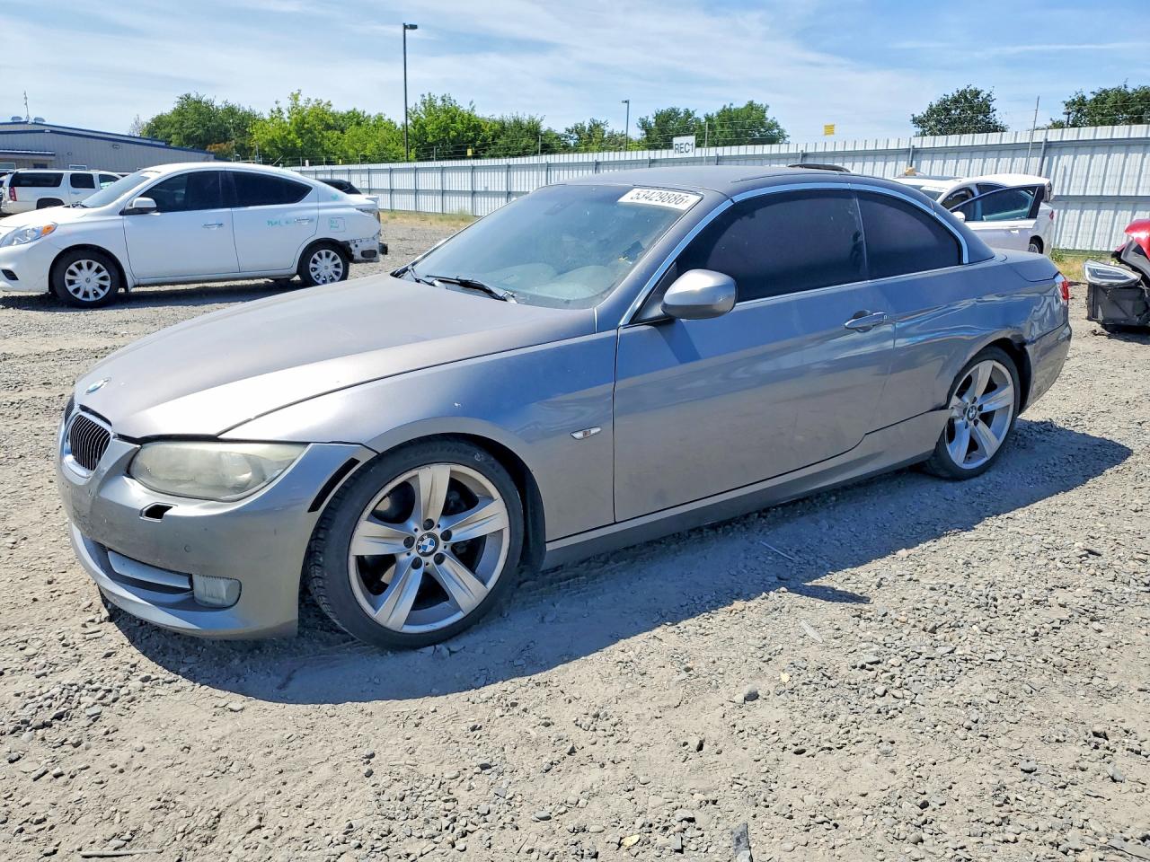 Salvage BMW 3 Series Image