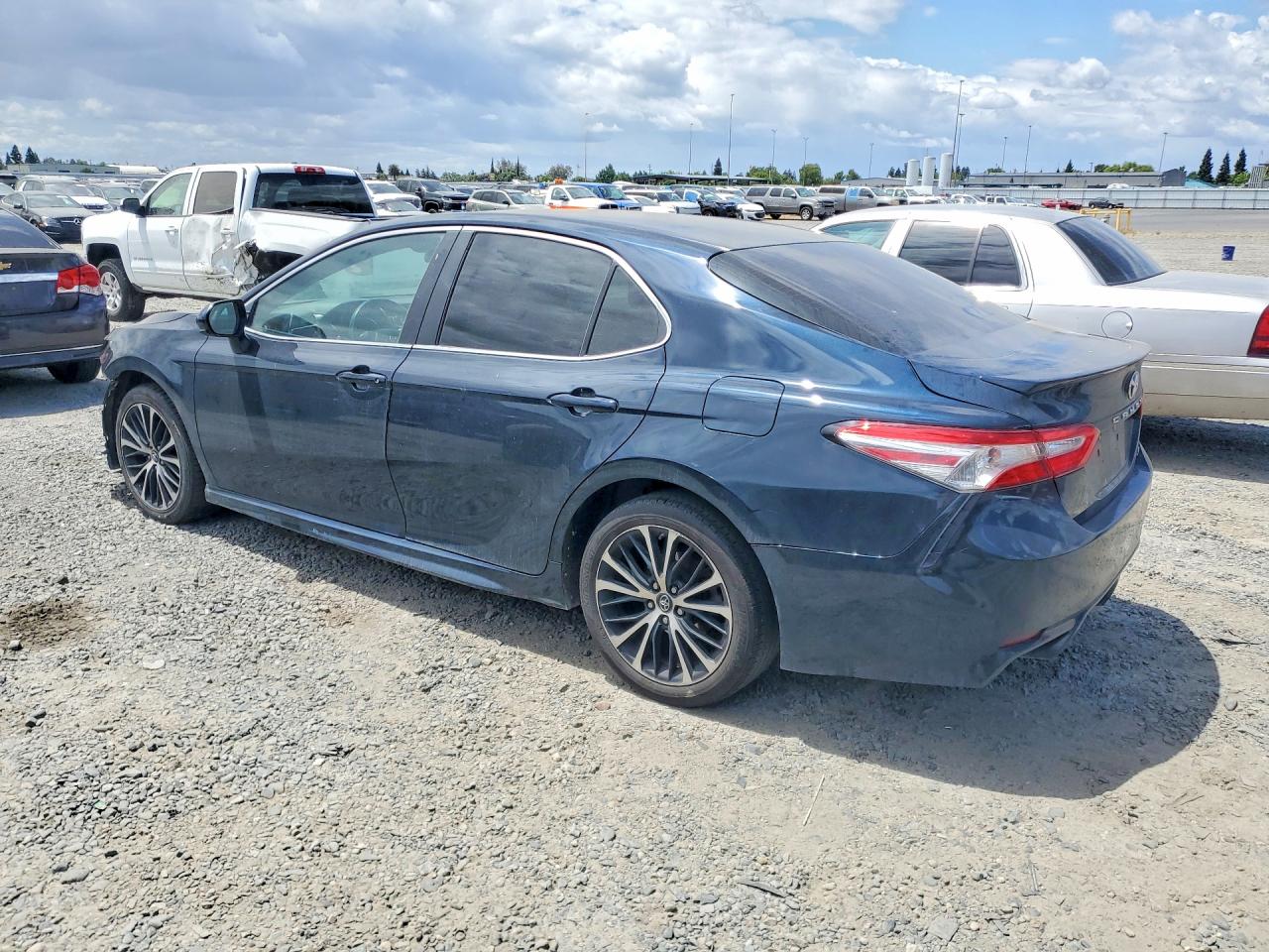 Toyota Camry Se