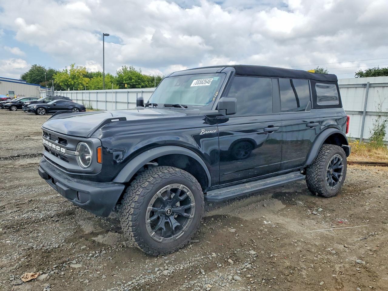 Salvage Ford Bronco Image