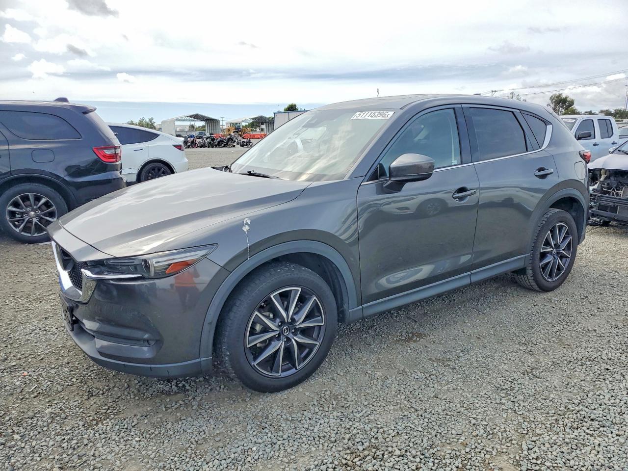 Salvage Mazda Cx Image