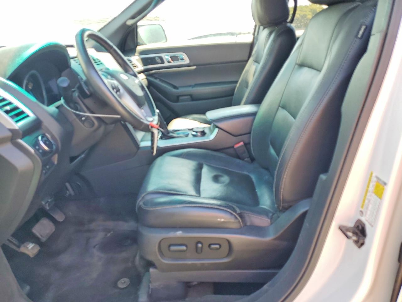 Ford Explorer Sport