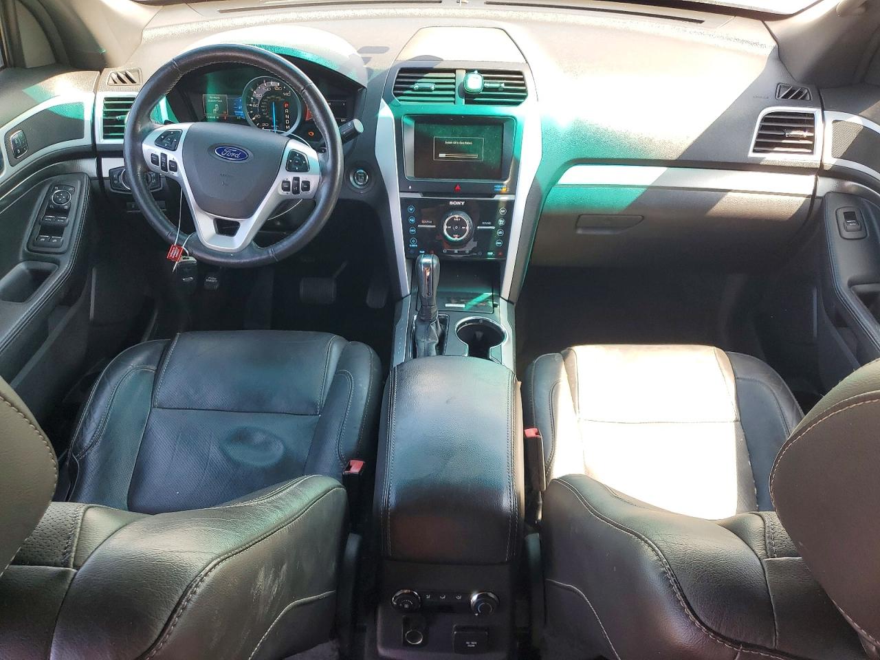 Ford Explorer Sport