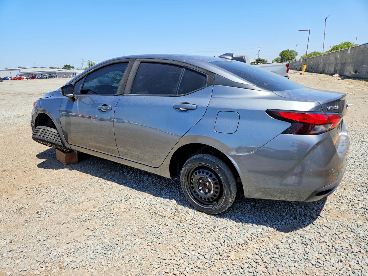 Nissan Versa Sv