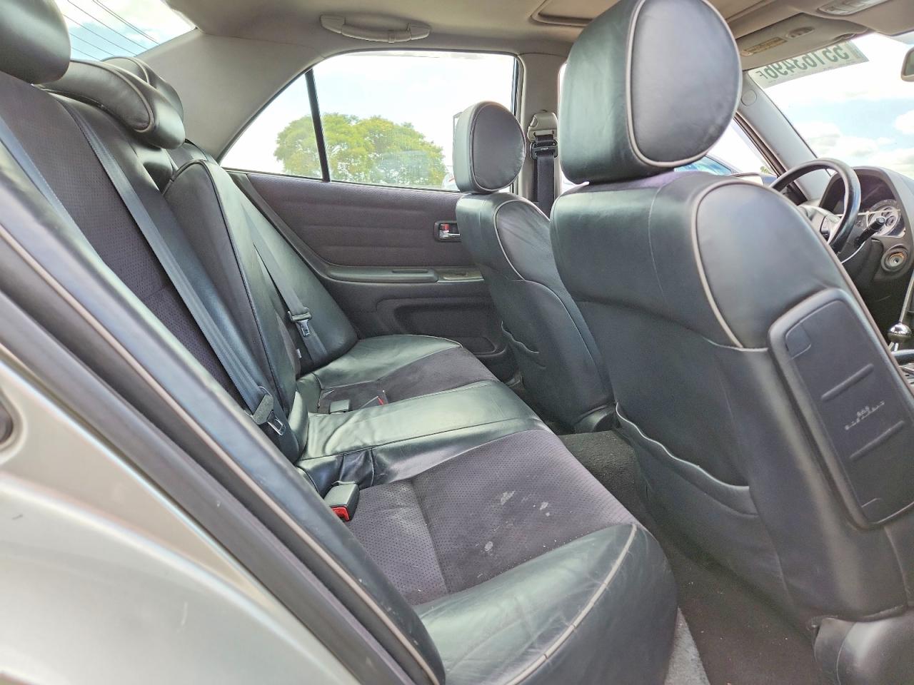 Lexus Is 300