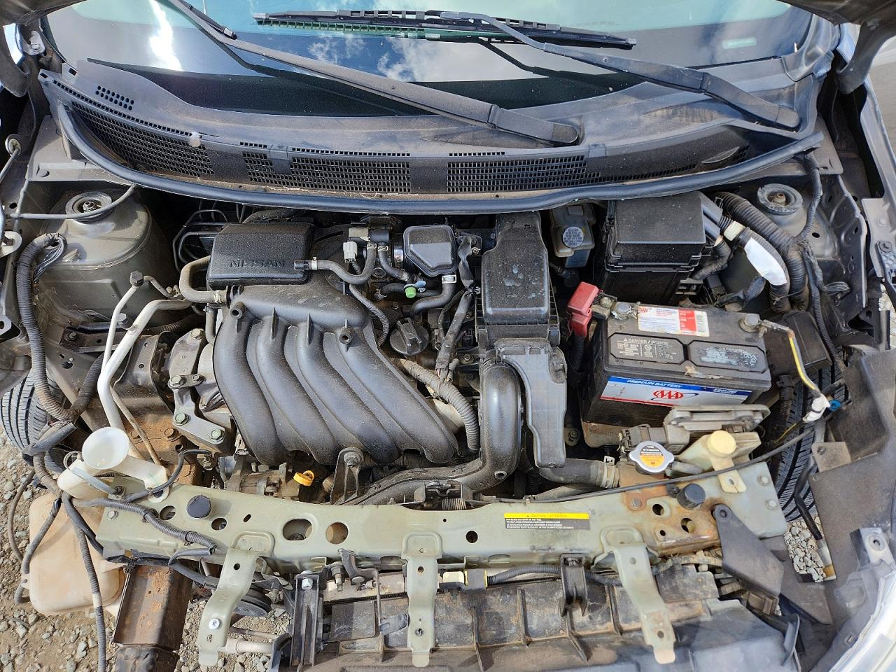 Nissan Versa 1.6 S