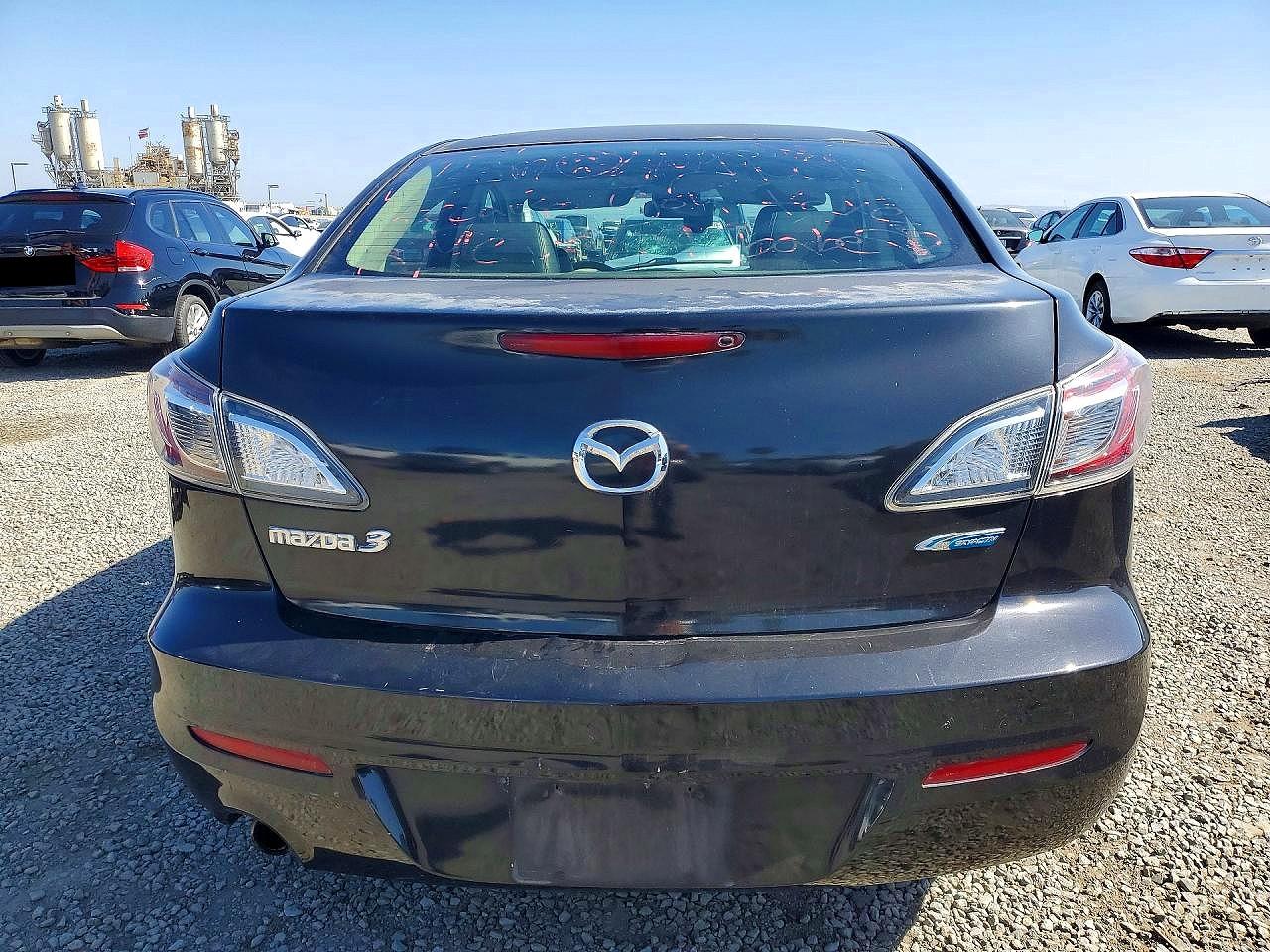 Mazda 3 I