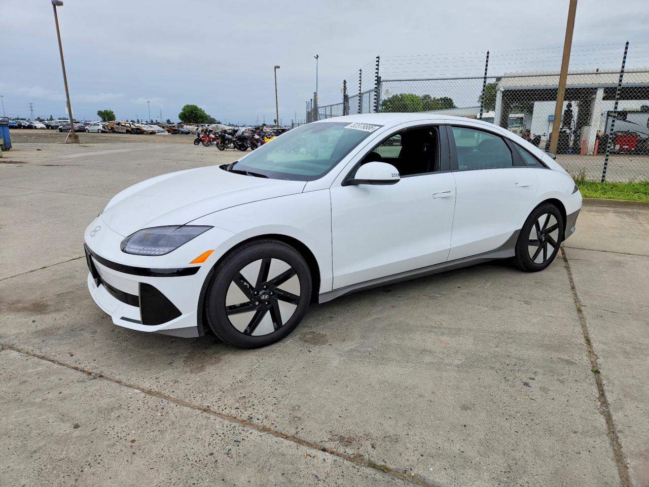 Salvage Hyundai Ioniq Image