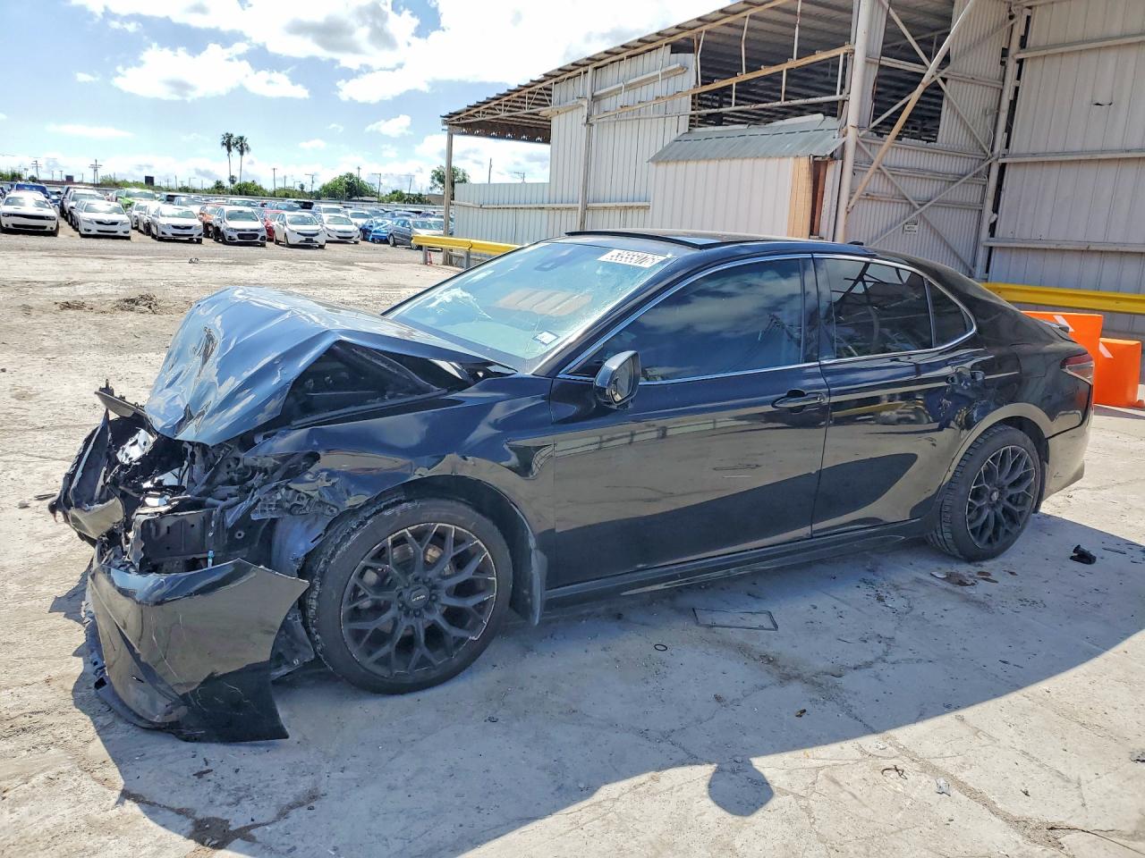 Salvage Toyota Camry Image