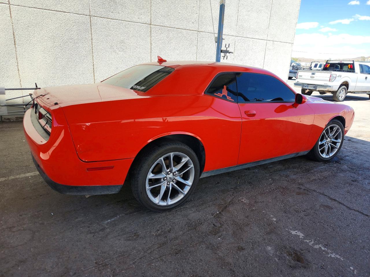 Dodge Challenger Sxt