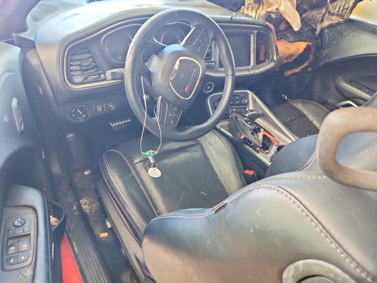 Dodge Challenger Sxt