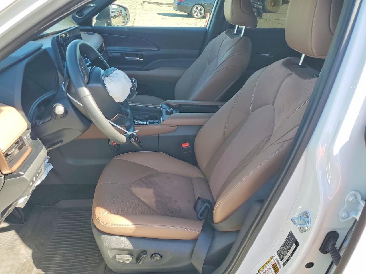 Toyota Grand Highlander Hybrid Max Platinum