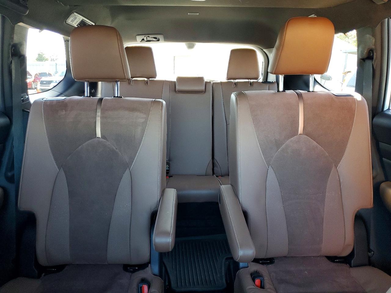 Toyota Grand Highlander Hybrid Max Platinum