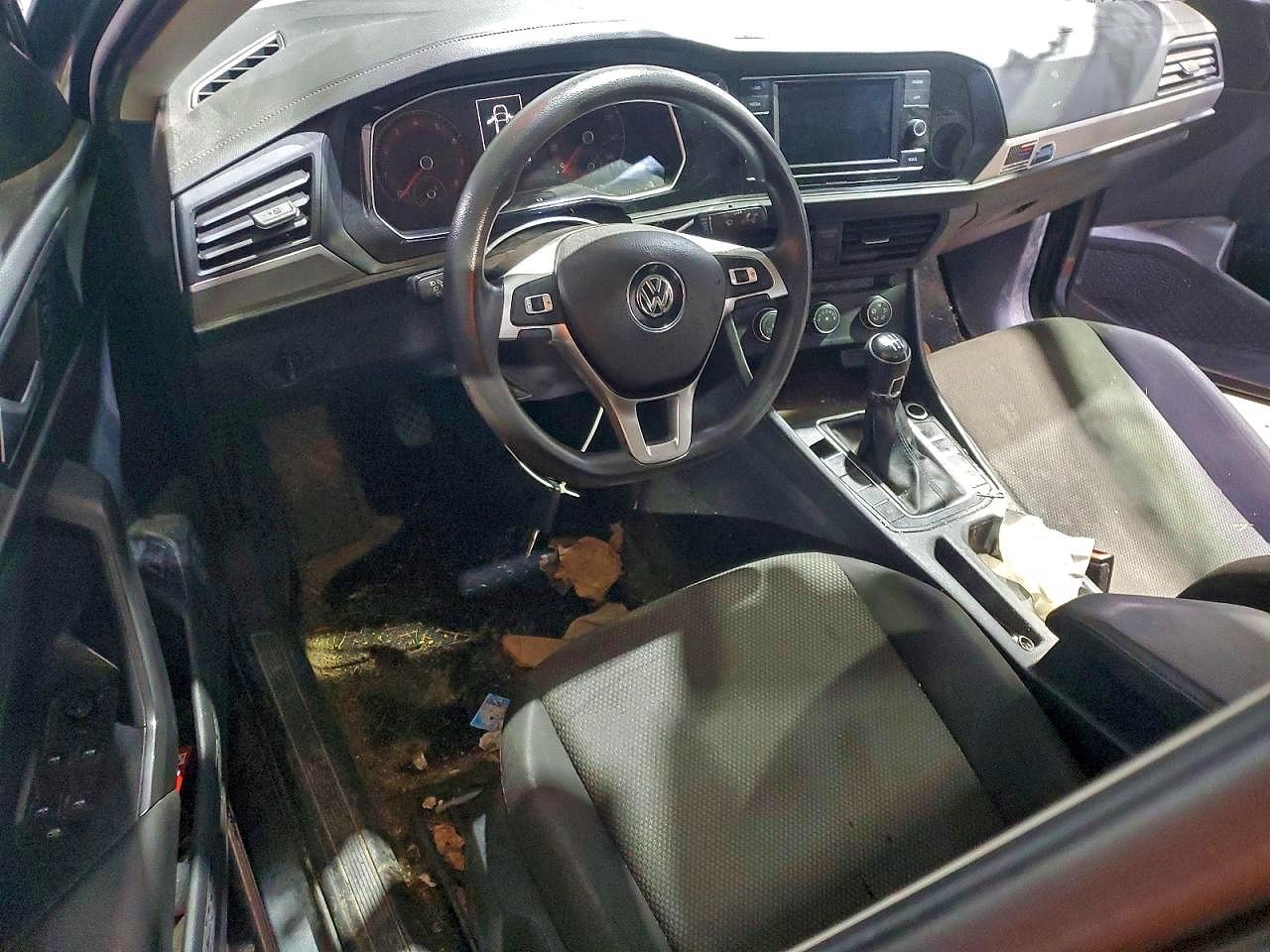 Volkswagen Jetta S