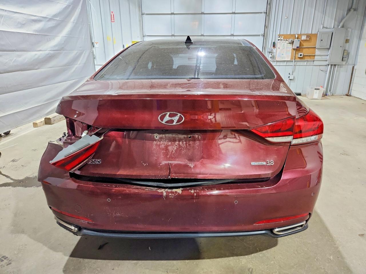 Hyundai Genesis 3.8l