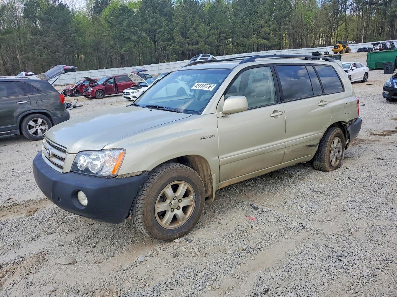 Salvage Toyota Highlander Image