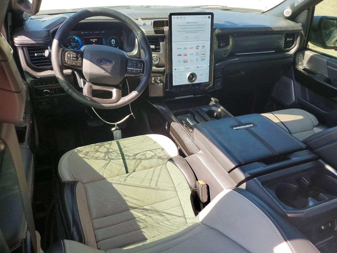 Ford F-150 Lightning Platinum