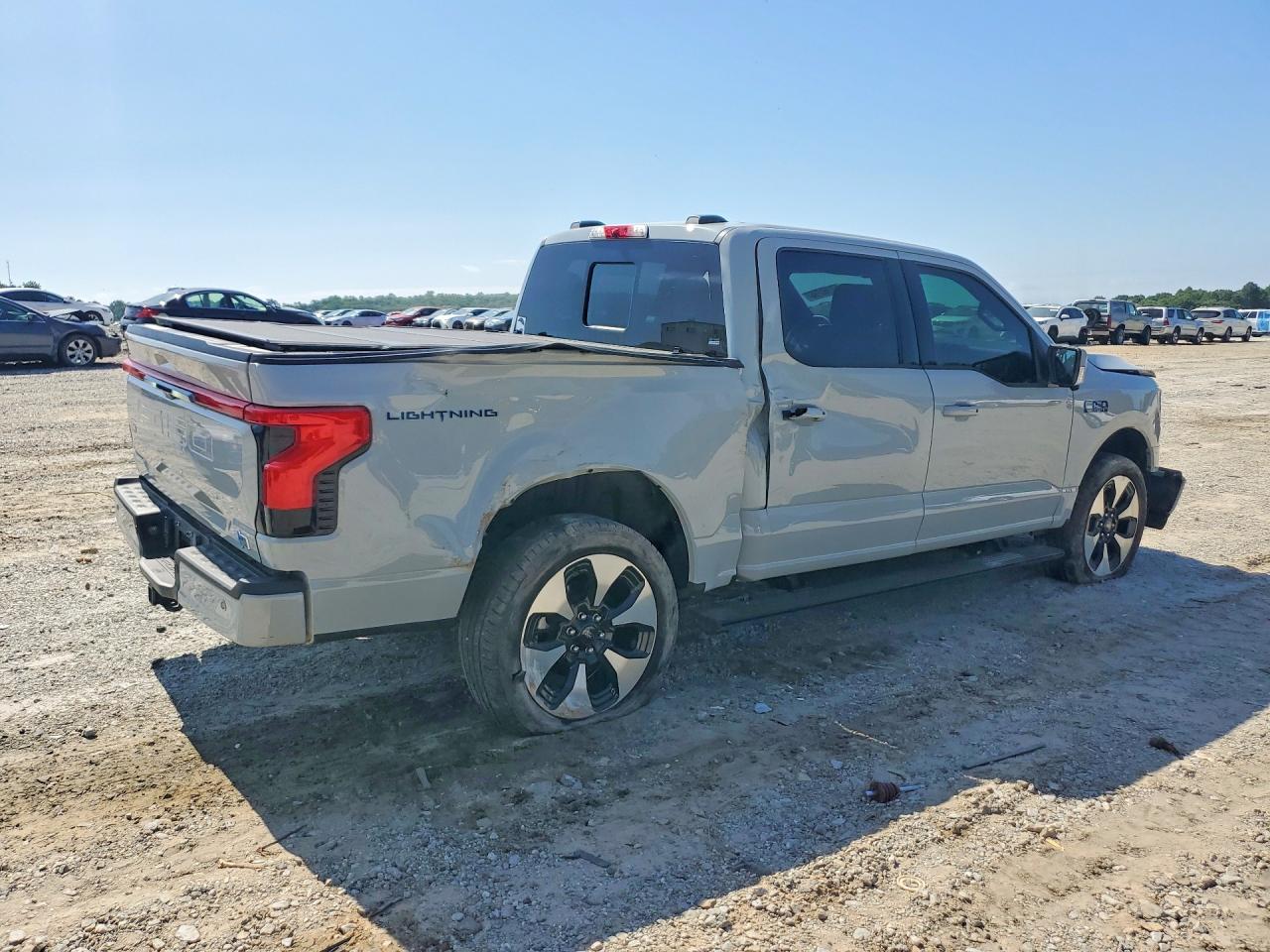 Ford F-150 Lightning Platinum